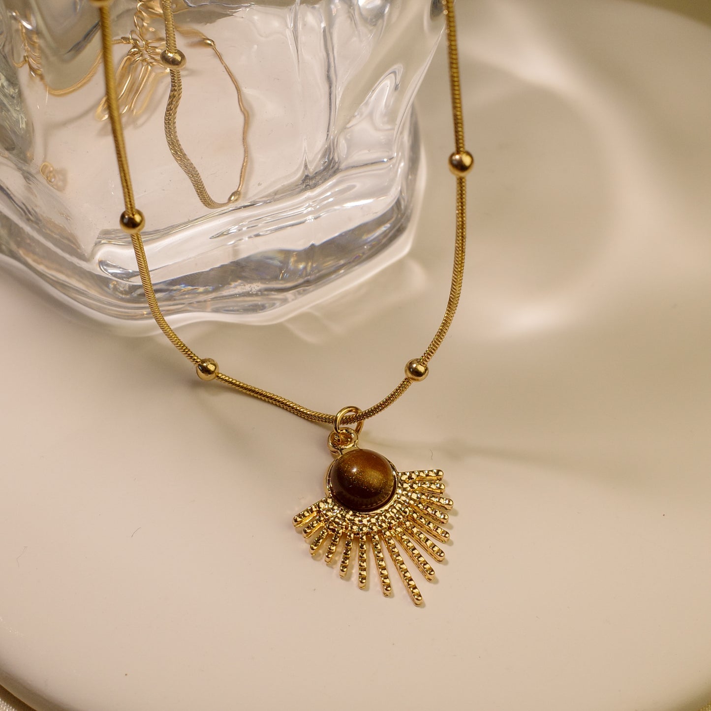 Amber Apollo Jewelry 4-Piece Set (3 Rings + 1 Necklace)