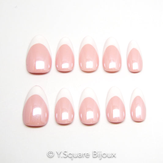 < Almond French  > Y.Square Faux Ongles Fait Main Réutilisables