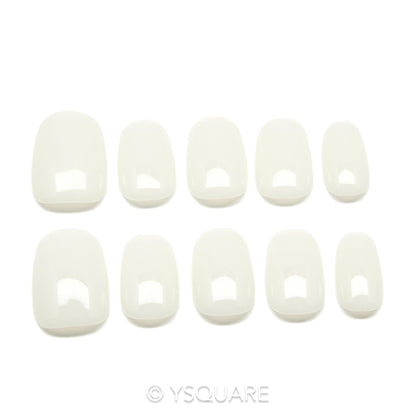 < Blanc >