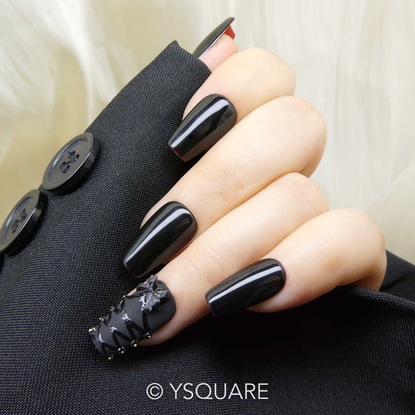 < L'interdit > Y.Square Faux Ongles Fait Main Réutilisables