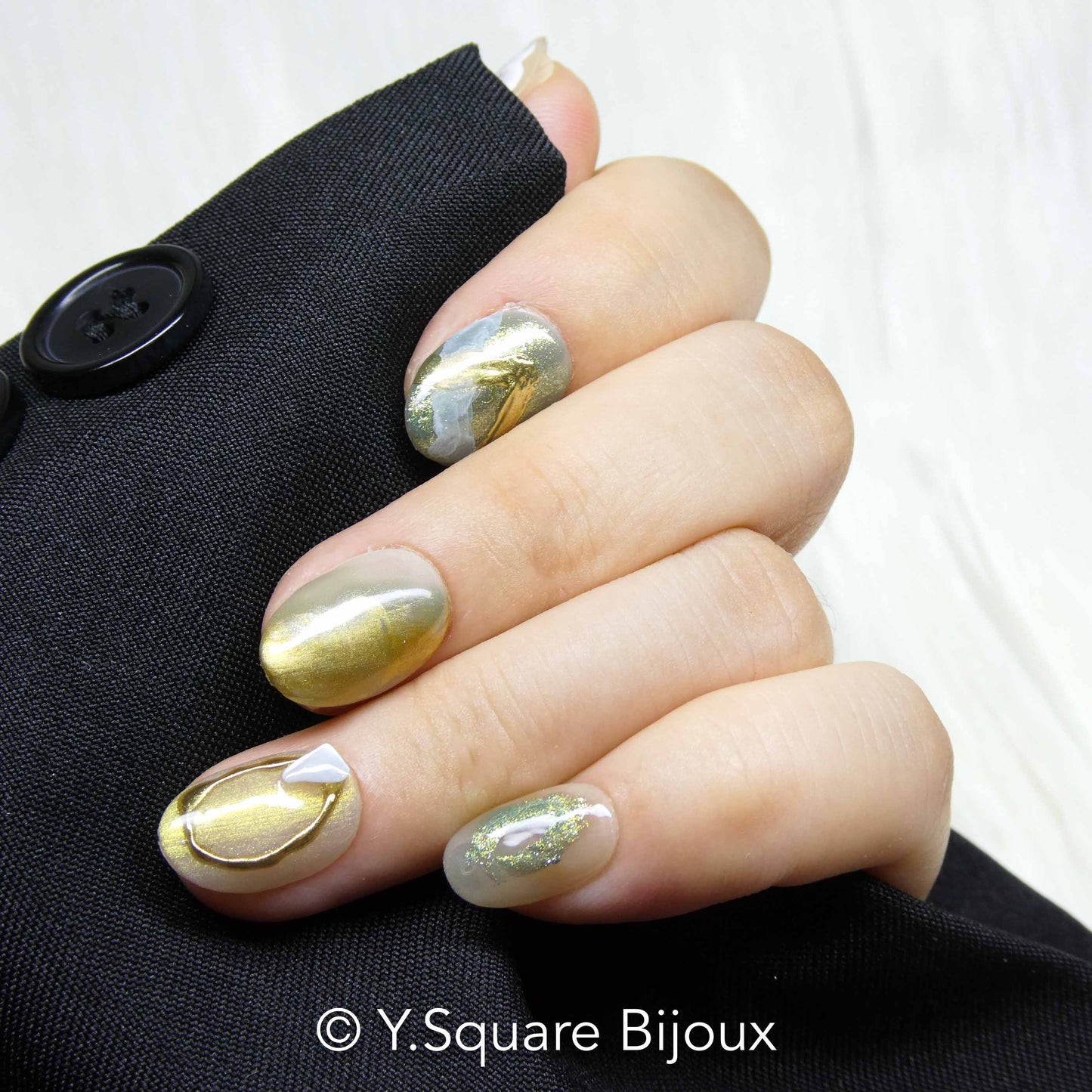 Dernière chance– Taille M -30 % – Y.Square Faux ongles