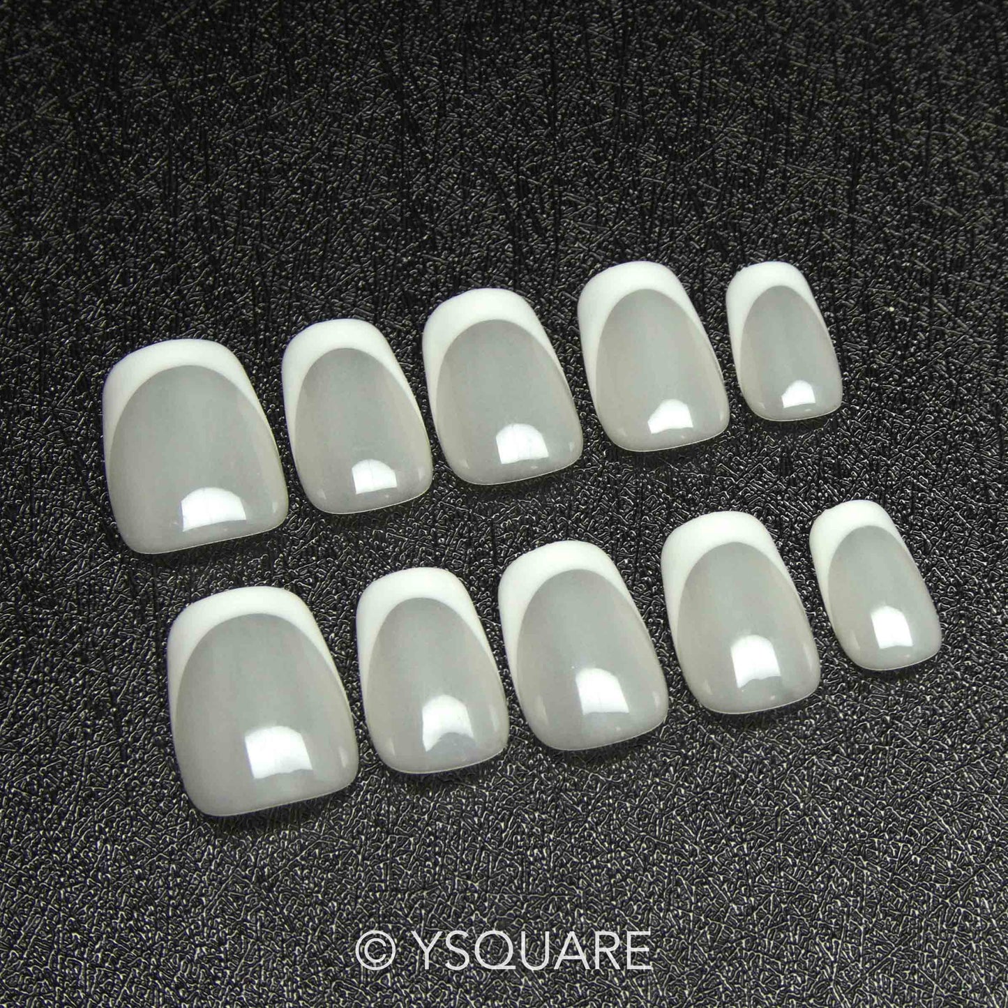 < Milky French > Y.Square Press On Nails / Faux Ongles Fait Main Réutilisables