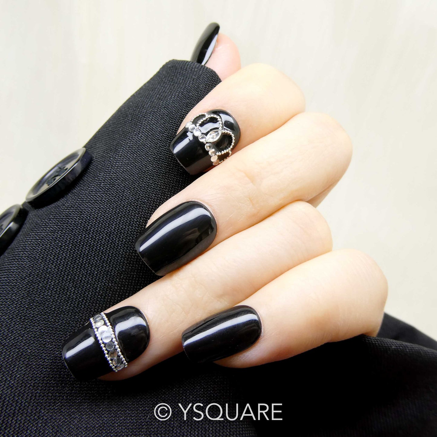 < Queen > Y.Square Faux Ongles Fait Main Réutilisables