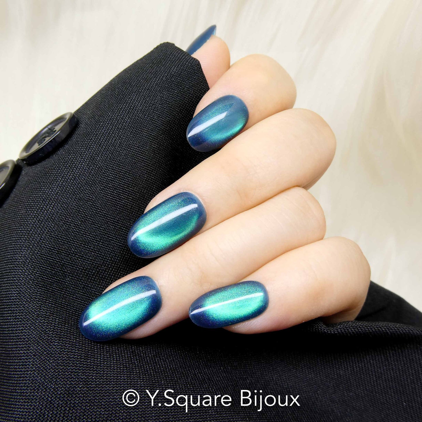 < Forêt Norvégienne >Y.Square Faux Ongles Fait Main Réutilisables