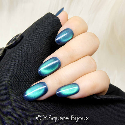 < Forêt Norvégienne >Y.Square Faux Ongles Fait Main Réutilisables