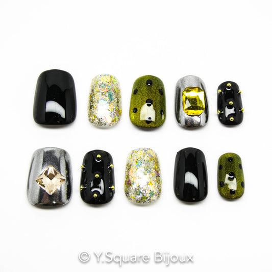 < Nuit de Septembre > Y.Square Faux Ongles Fait Main Réutilisables