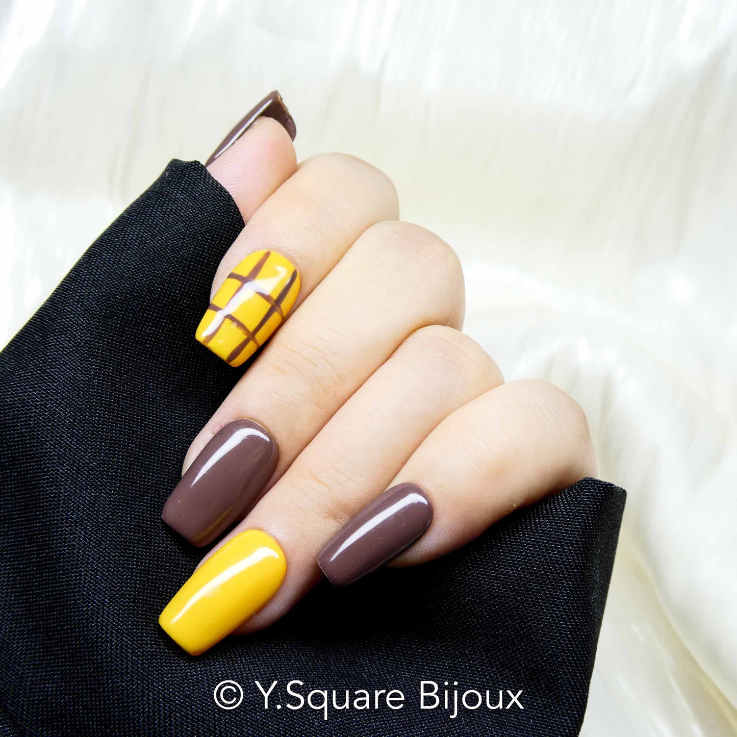 Dernière chance – Taille S -30 %- Y.Square Faux ongles