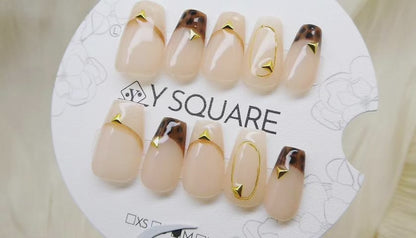 < Cloutée > Y.Square Faux Ongles Fait Main Réutilisables / Handmade Press On Nails 